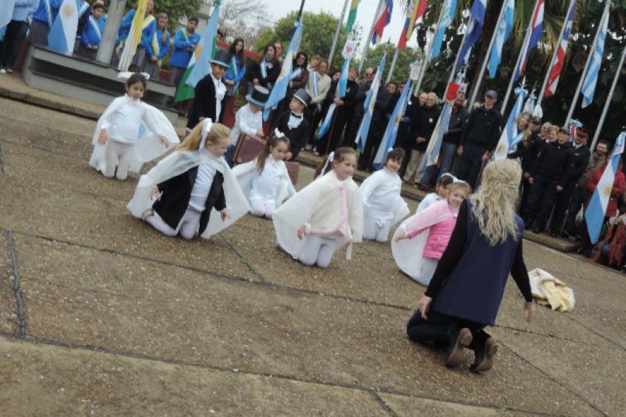 Acto por la Independencia - Foto FM Spacio