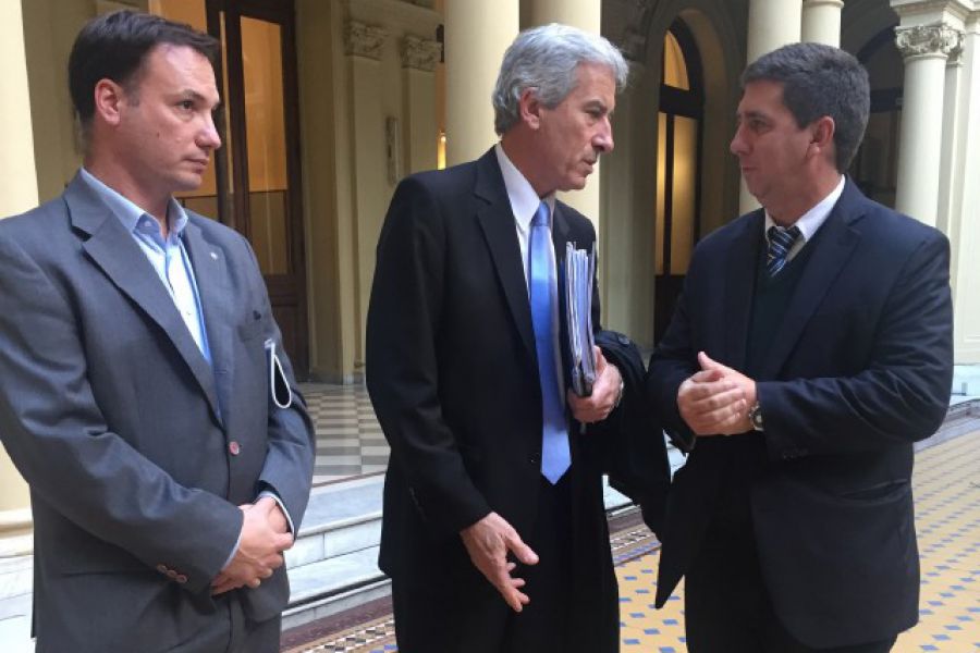 Pirola con Enrico y Bertoni