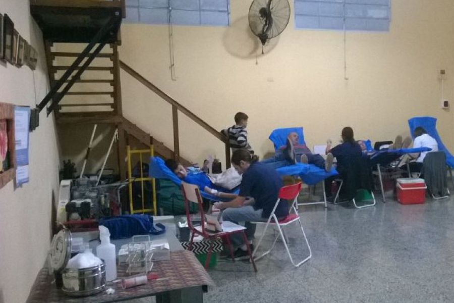La Sangre Conecta en Bomberos - Foto FM Spacio
