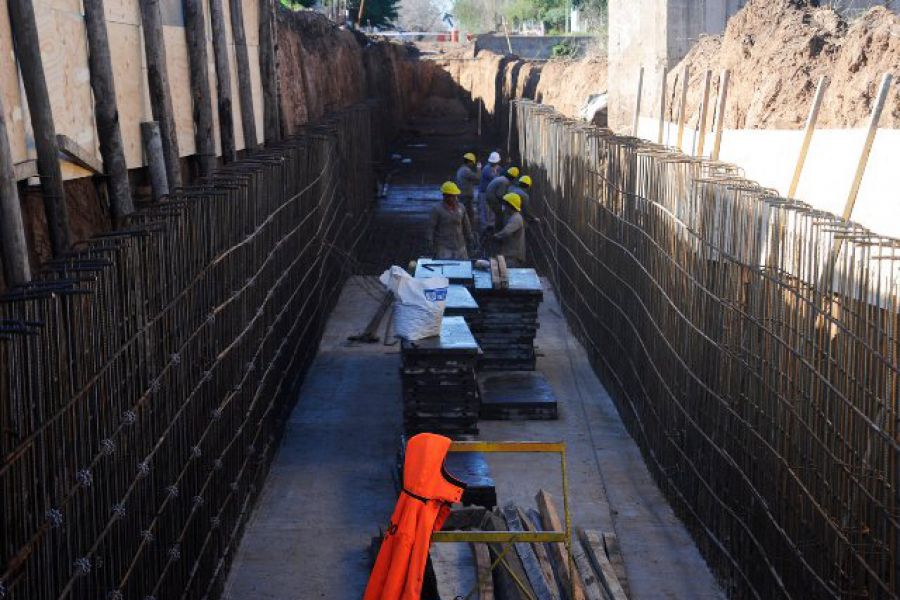 Obras hidricas en Esperanza - Foto Prensa GSF