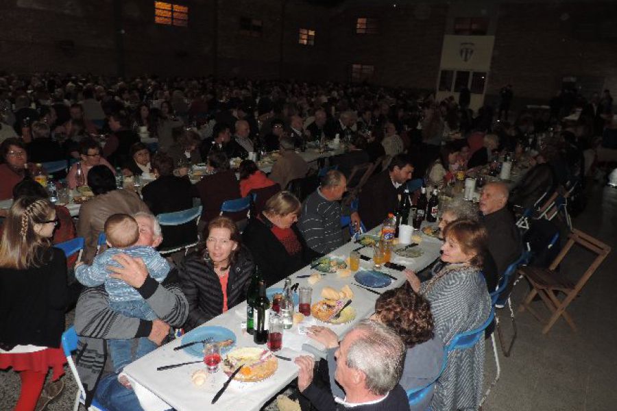 Cena Pro-Obras Parroquial - Foto FM Spacio