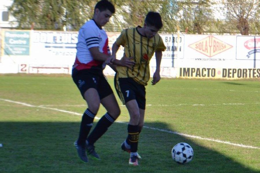 LEF Inferiores CAF vs CAP - Foto FM Spacio