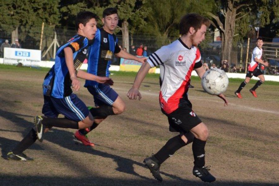 LEF Inferiores SLFC vs CAF - Foto FM Spacio