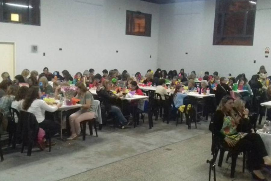 Agasajo Mujeres - Foto Club de Madres