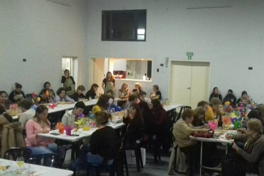 Agasajo Mujeres - Foto Club de Madres