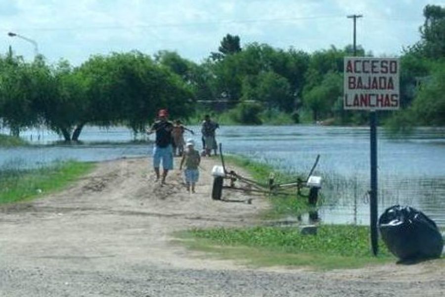 Dos jovenes fallecieron en aguas del Río Salado