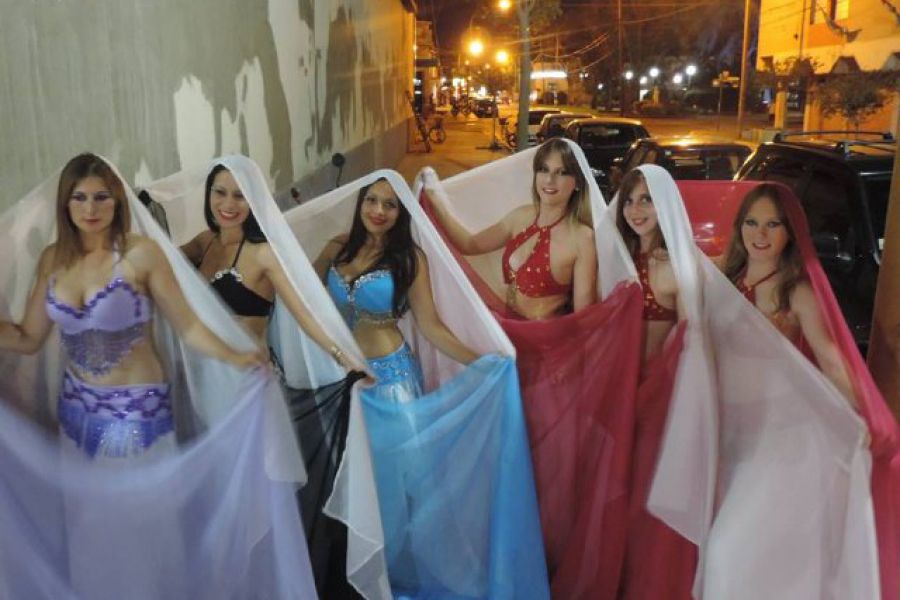 Taller de Danzas Arabes - Foto Comuna de Franck