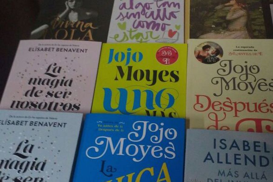 Adquisiciones literarias - Foto FM Spacio
