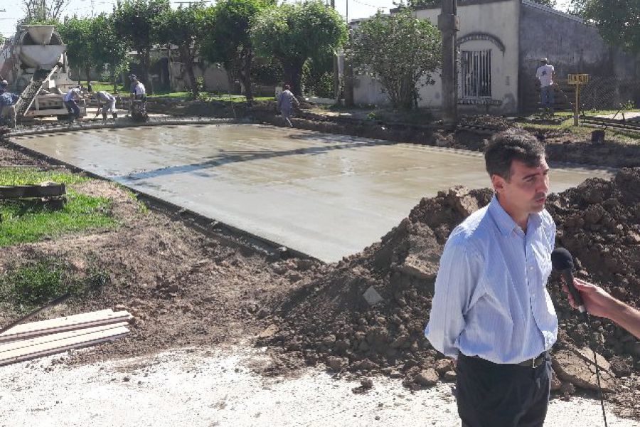 Obras hidricas y de pavimento - Foto Comuna de Franck