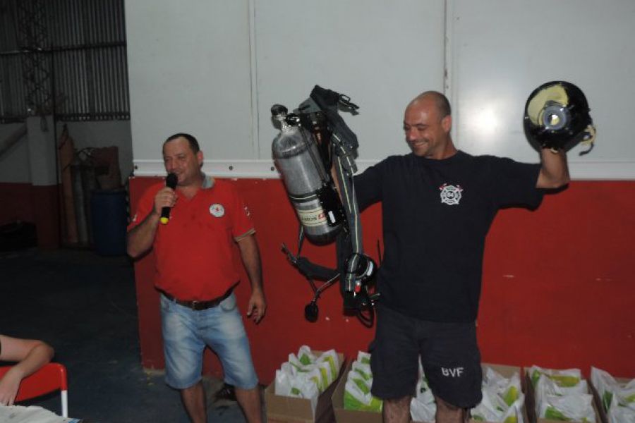 Despedida Bomberos Voluntarios - Foto FM Spacio