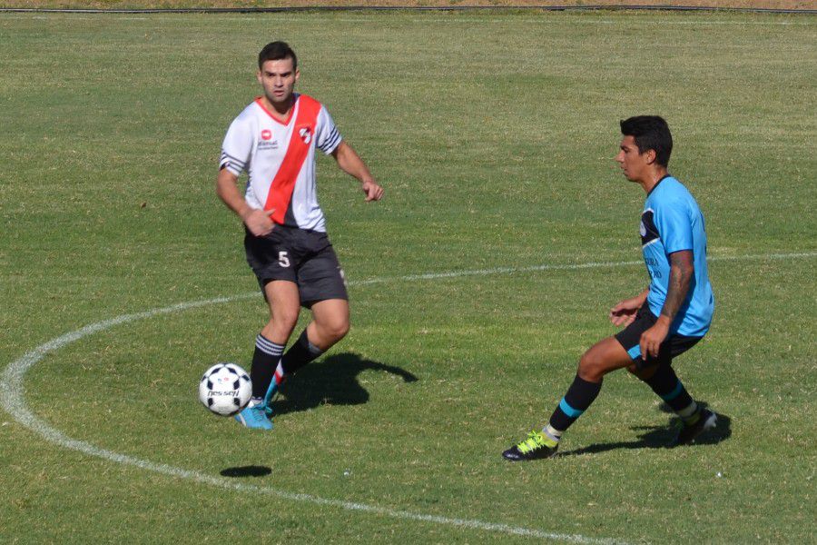 LEF Primera CAF vs CDG