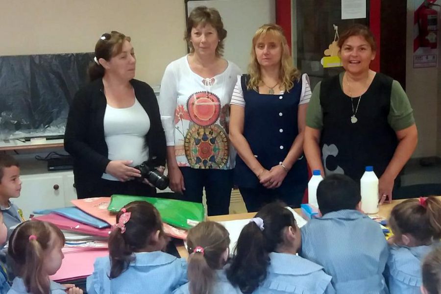 Donacion del Rotary al Jardin 124