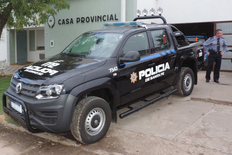 Entrega de Camioneta Policial