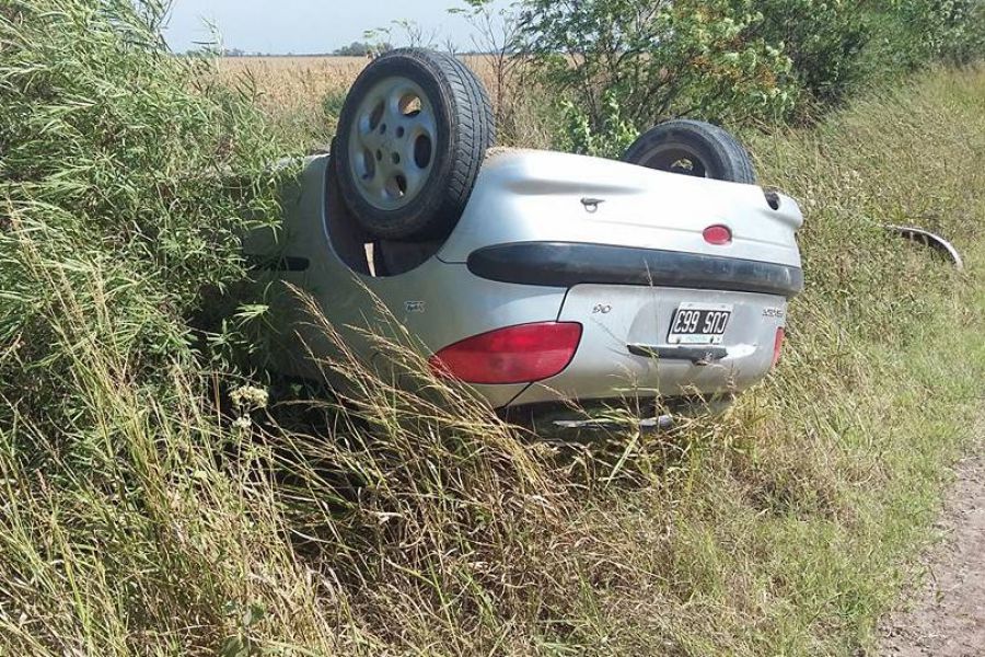 Vuelco en Colonia San Jose