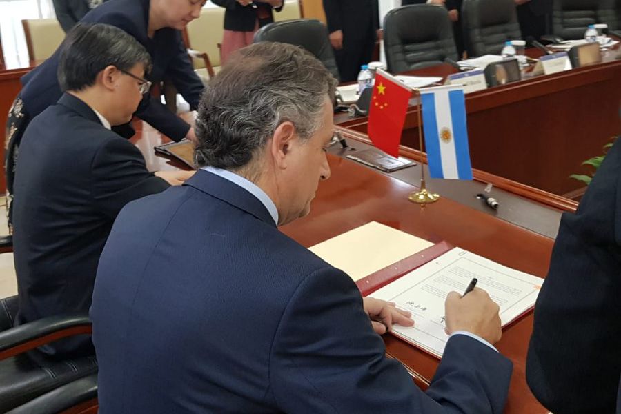 Firma de acuerdo China y Argentina