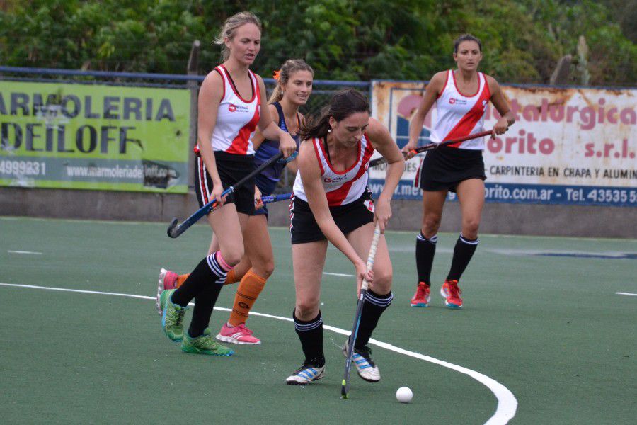 Hockey CAF en Rowing de Paraná