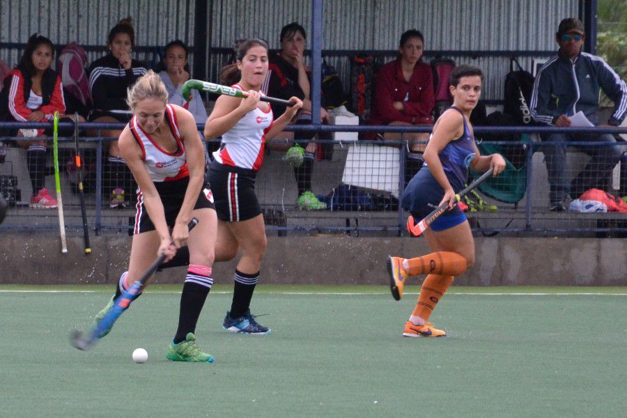 Hockey CAF en Rowing de Paraná