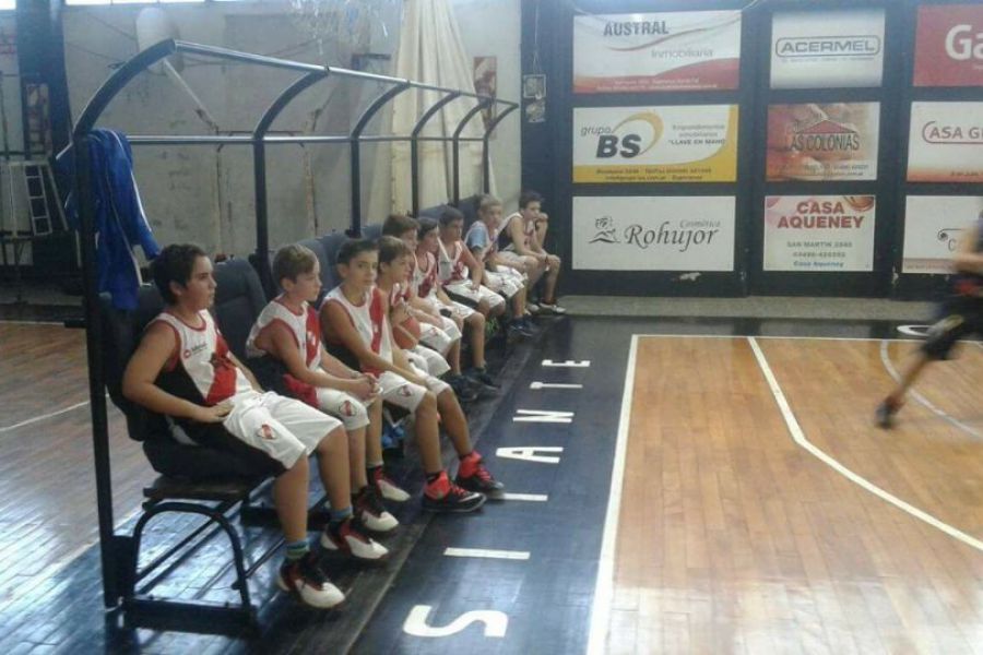 Basquet del CAF en Alma Jrs.