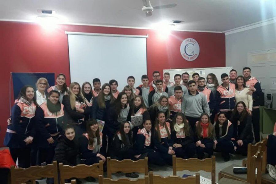 Alumnos Colegio Santa Marta