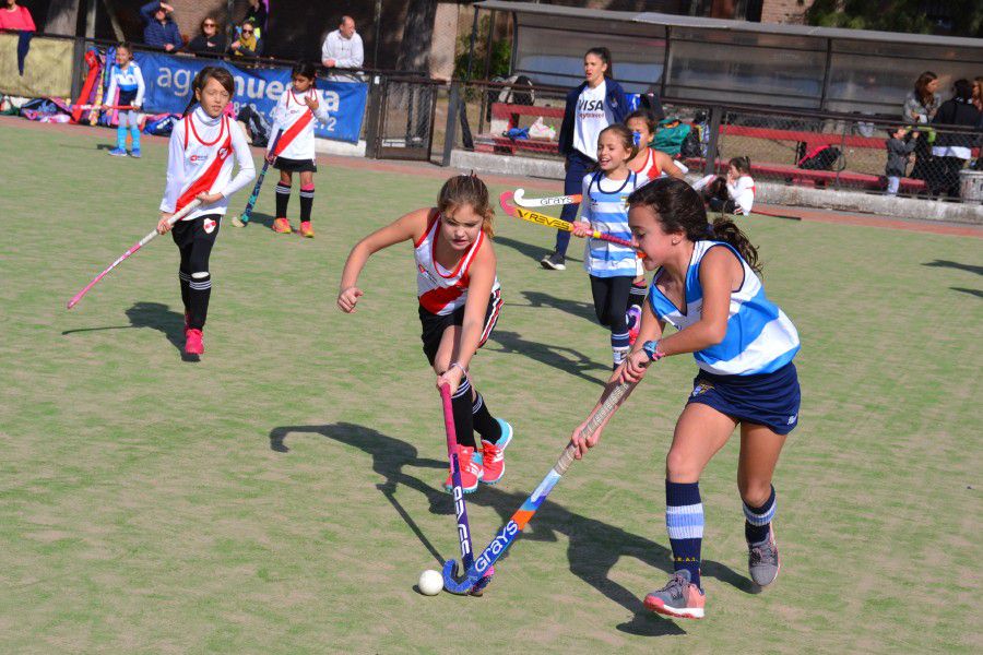 Hockey CAF vs Rowing Blanco