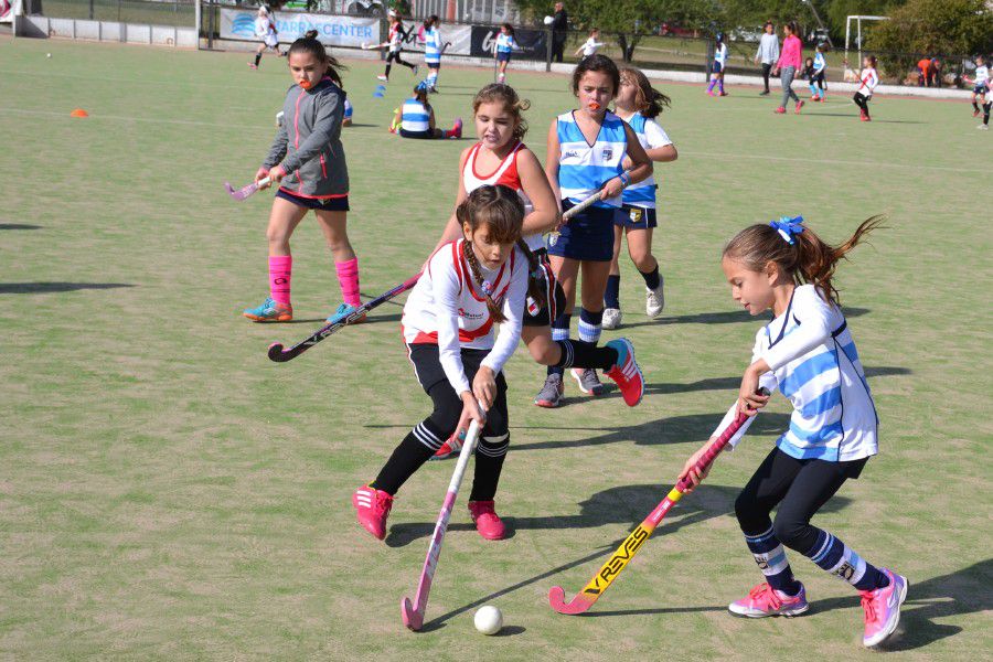 Hockey CAF vs Rowing Blanco