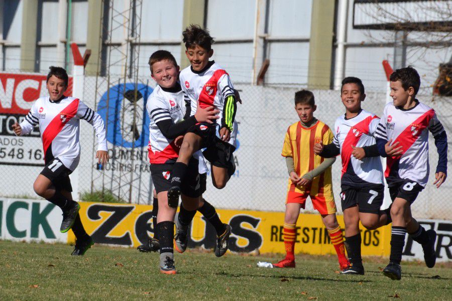 LEF Inferiores CAF vs CAJUF