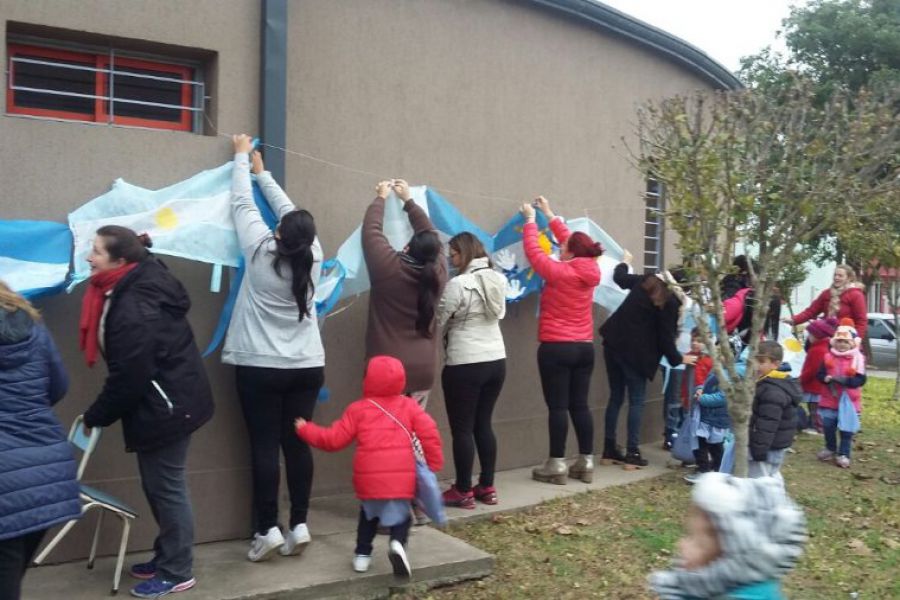 Abrazo al Jardin 124
