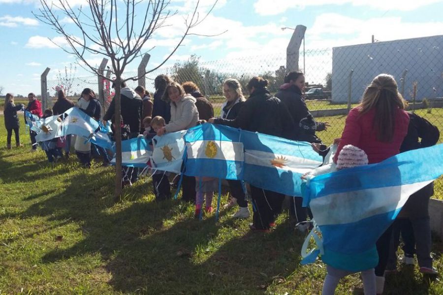 Abrazo al Jardin 124