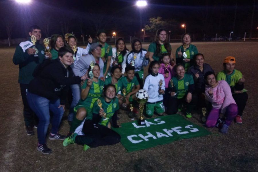 Las Chapes - Campeonas del Super 8