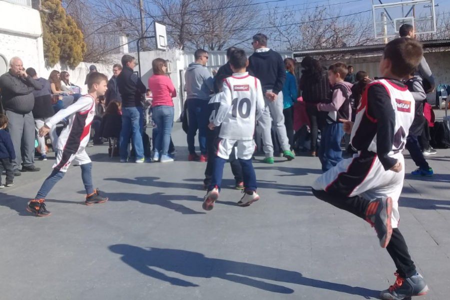 Encuentro de Basquet CAF - Foto GB