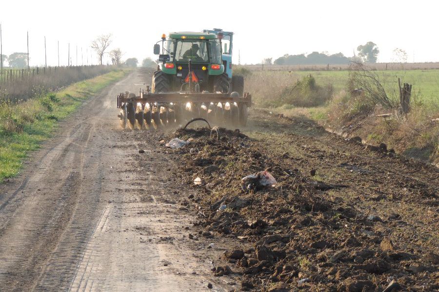 Mantenimiento de caminos rurales - Foto CdF