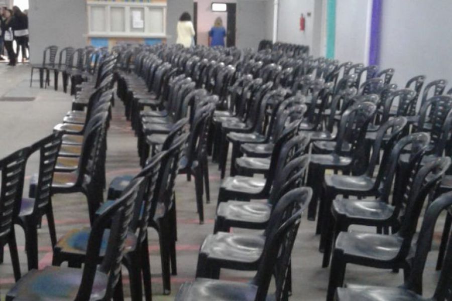 Eureka en Escuela Primaria 321