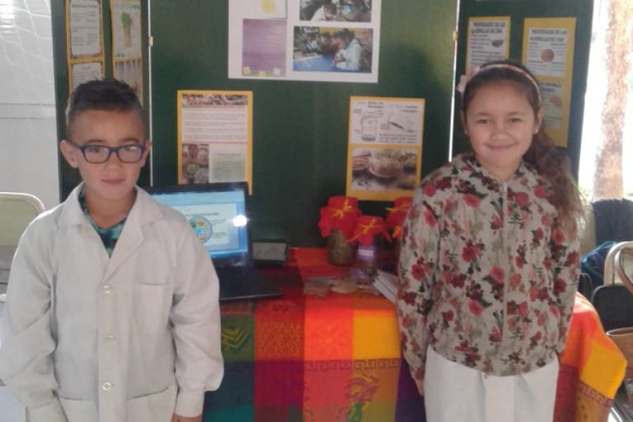 Eureka en Escuela Primaria 321