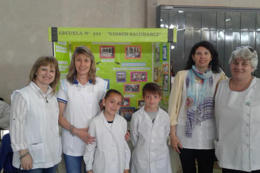 Eureka en Escuela Primaria 321