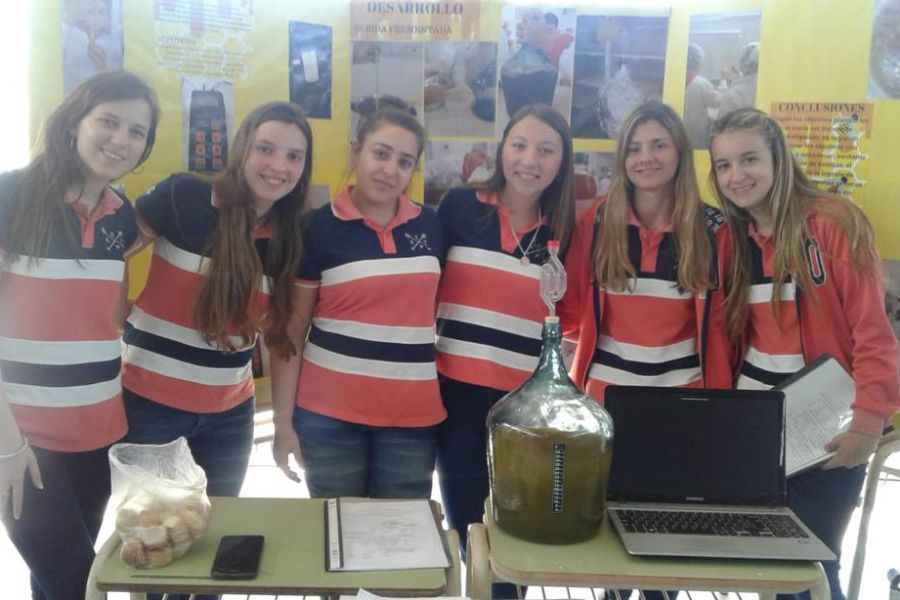 Eureka en Escuela Primaria 321