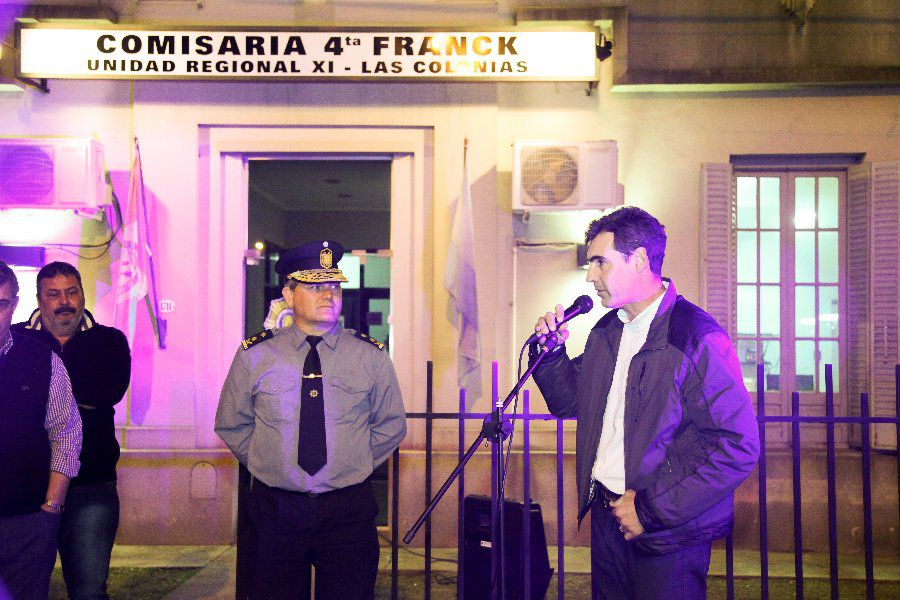 Presentaron móvil Policial- Foto Patricia Tardini