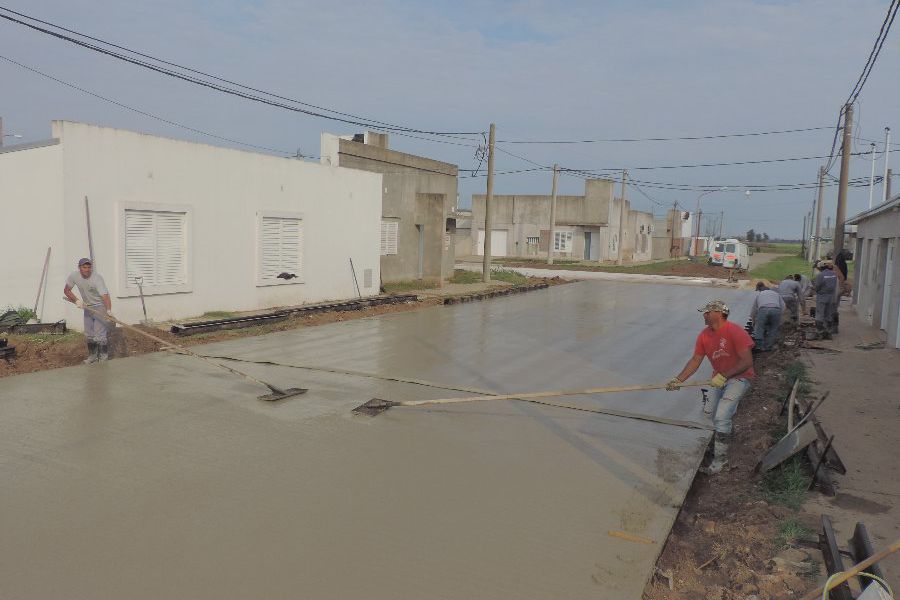 Pavimentación de calle Mitre - Foto Prensa CdF