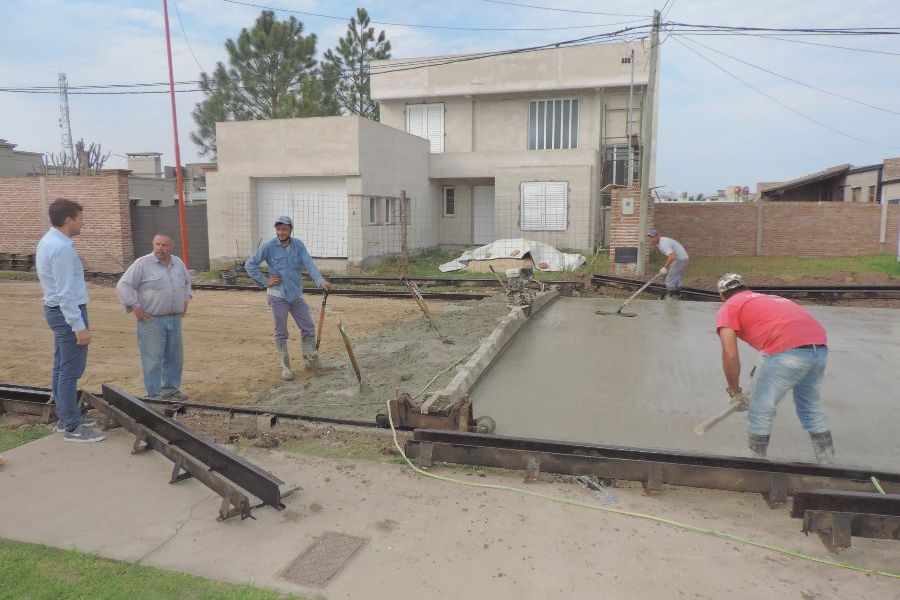 Pavimentación de calle Mitre - Foto Prensa CdF
