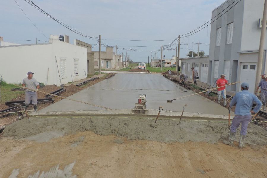 Pavimentación de calle Mitre - Foto Prensa CdF