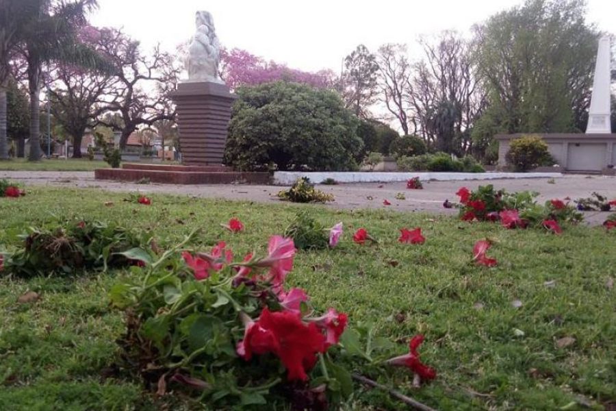 Plaza 27 de Septiembre - Foto Comuna de San Carlos Sud