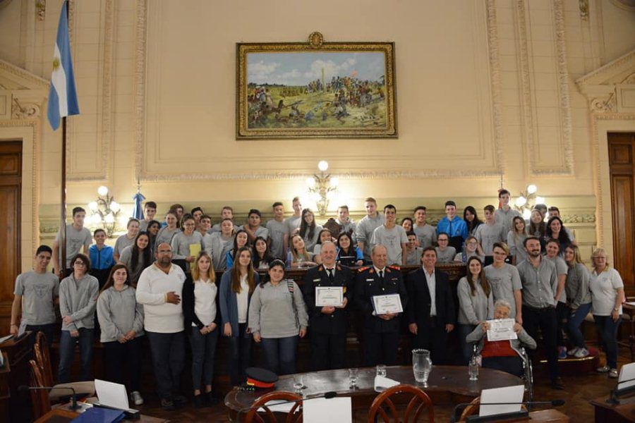 Ciudadanos al Senado con alumnos de Felicia