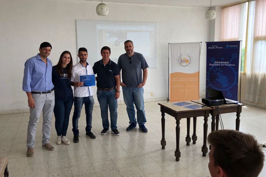 Jóvenes Digitales en Positivo