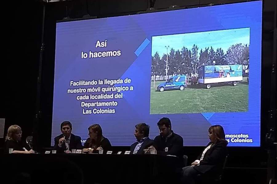 Pirola presentó al país Mascotas Las Colonias