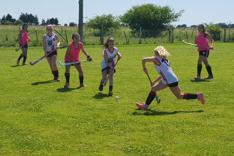 Encuentro de Hockey infantil en el CAF