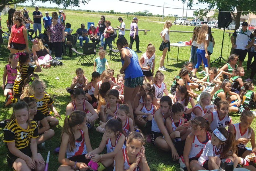 Encuentro de Hockey infantil en el CAF