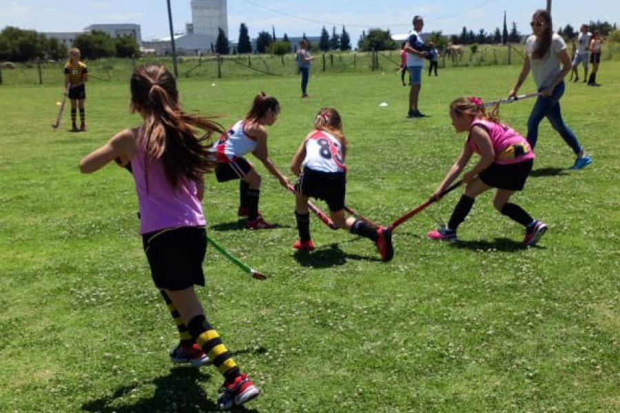 Encuentro de Hockey infantil en el CAF