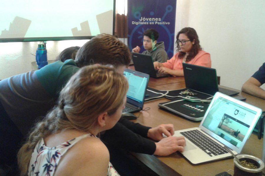 Jóvenes Digitales en San Carlos Centro