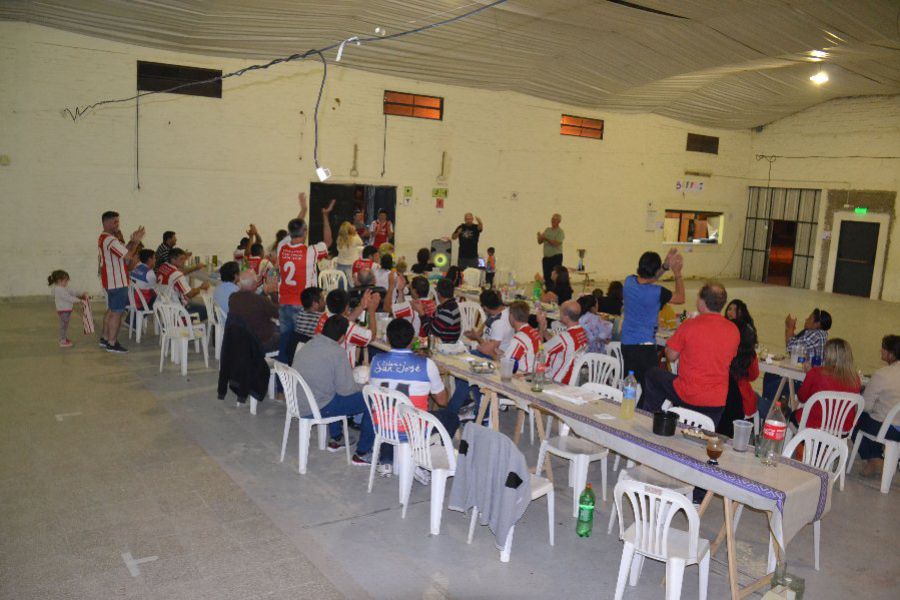 Cena de campeones - Senior CAISJ