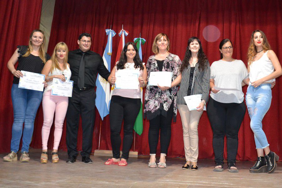 Entrega de diplomas - Escuela de Artes y Oficios