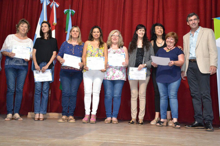 Entrega de diplomas - Escuela de Artes y Oficios